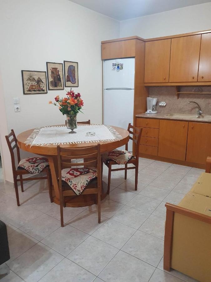 Elle Apartment By Alp Hospitality Services Nea Kallikrateia Luaran gambar