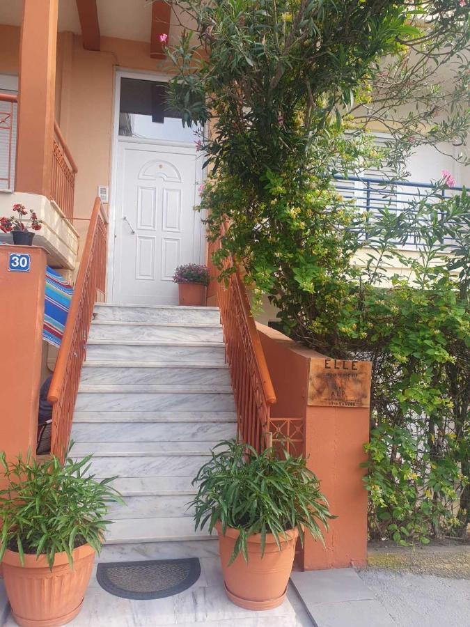 Elle Apartment By Alp Hospitality Services Nea Kallikrateia Luaran gambar