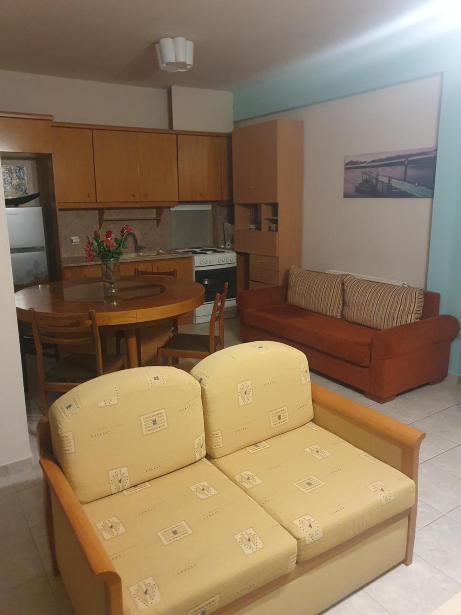Elle Apartment By Alp Hospitality Services Nea Kallikrateia Luaran gambar